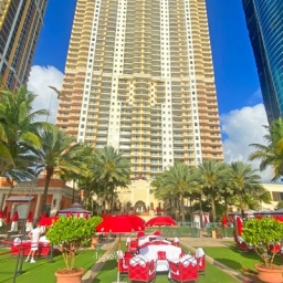 acqualina-resport-&-spa,-sunny-isles-beach-33160.jpg